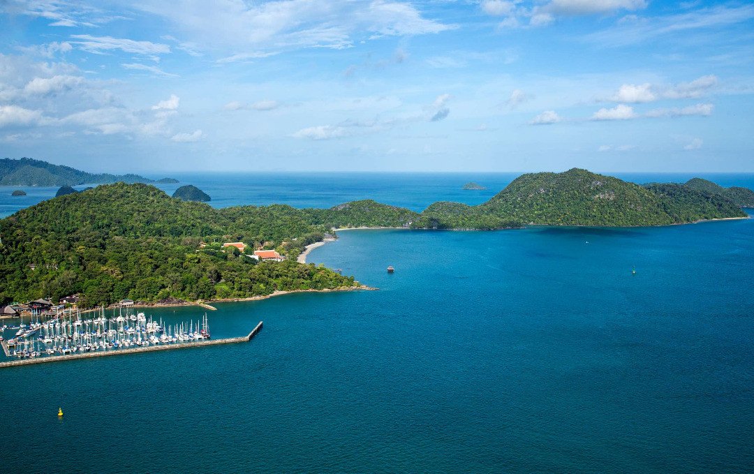 the royal langkawi yacht club