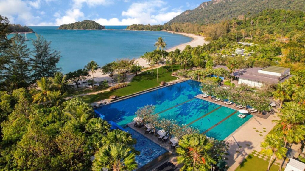 The Danna Langkawi pool and beach